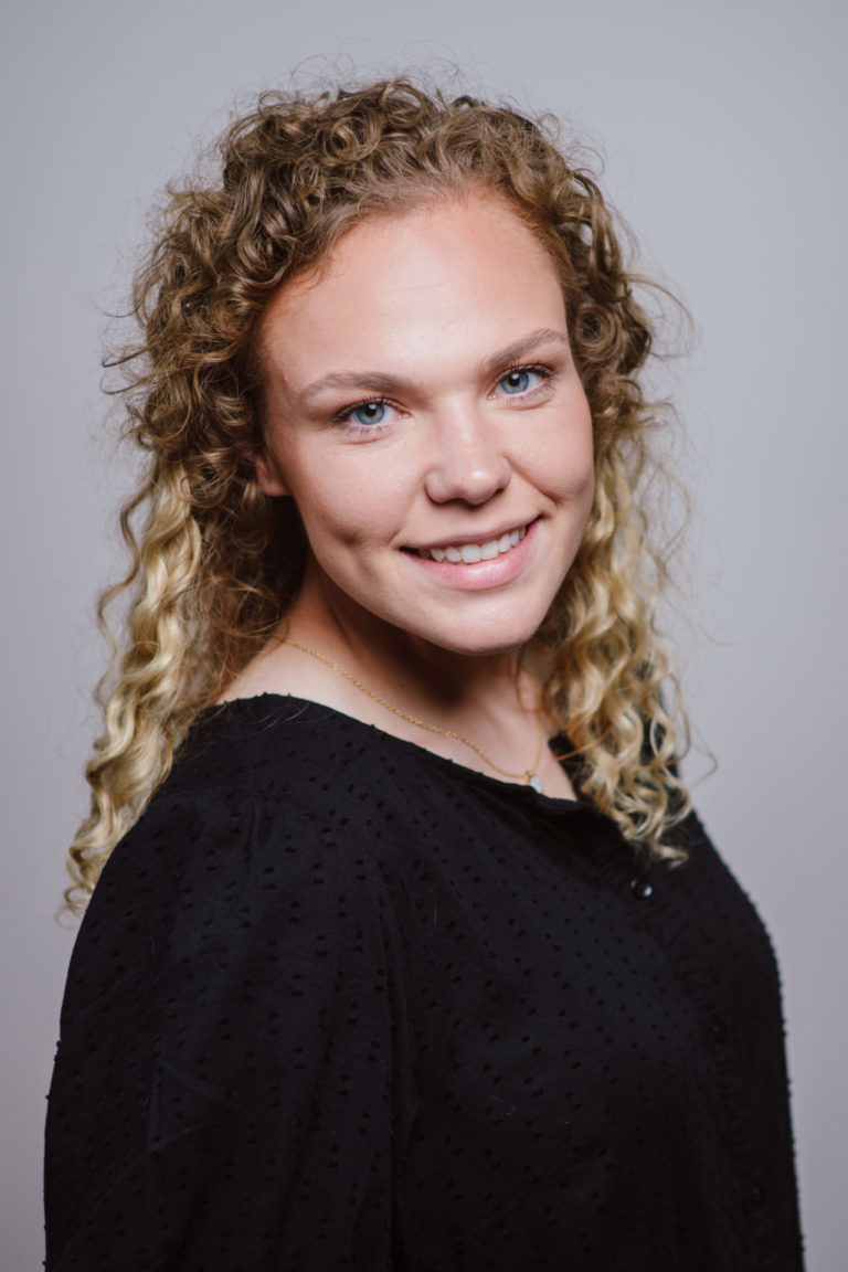 West Cobb Alliance ReeceNichols Realtor in Neosho, MO, Real Estate